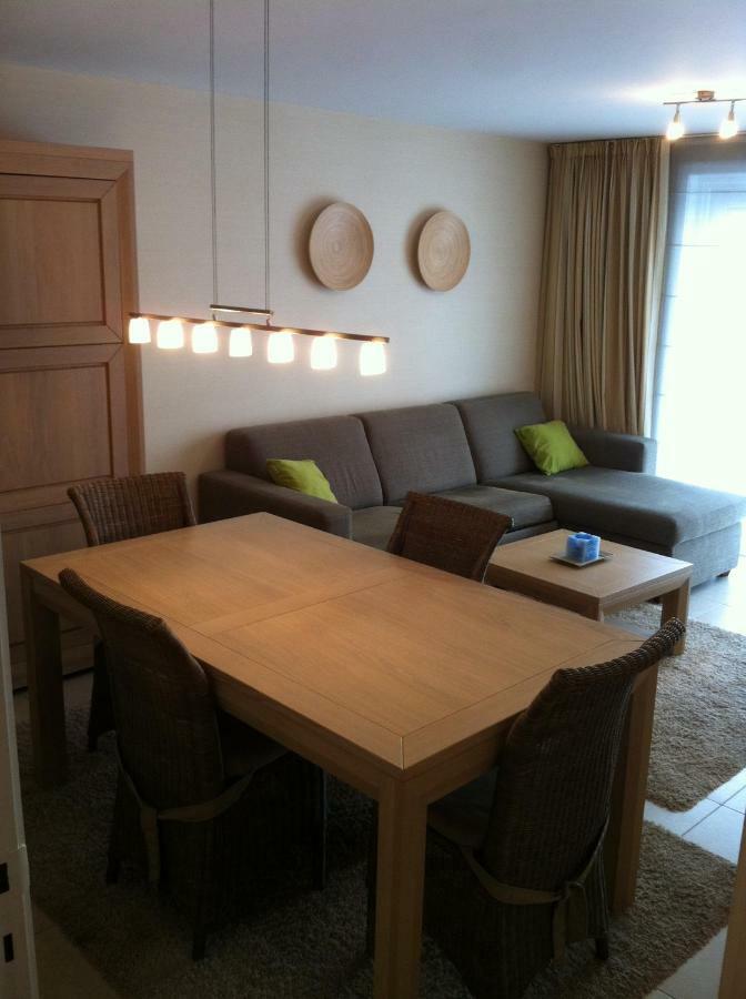Appartement In นิวว์ปอร์ท ภายนอก รูปภาพ